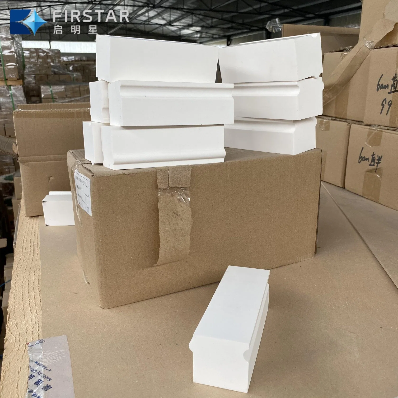 Firstar Wear Resistance 92% 95% 99% Customizable Alumina Ceramic Bricks From Original Factory