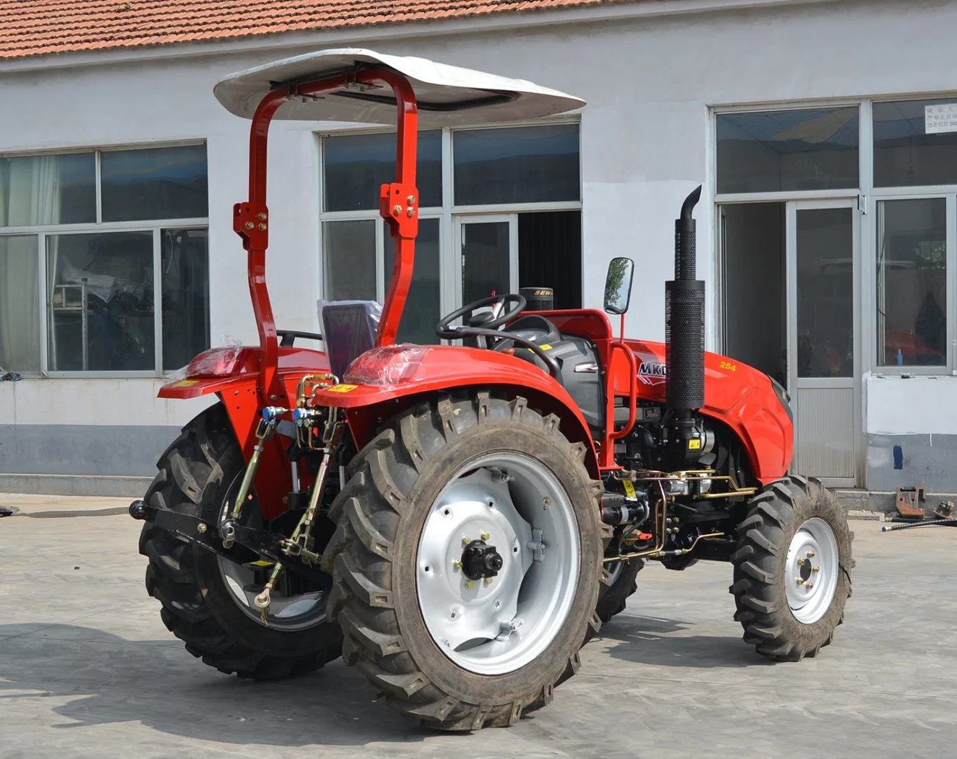 Manufacturer Supply Good Quality 25HP 30HP 35HP Cheap Small Farm Tractors