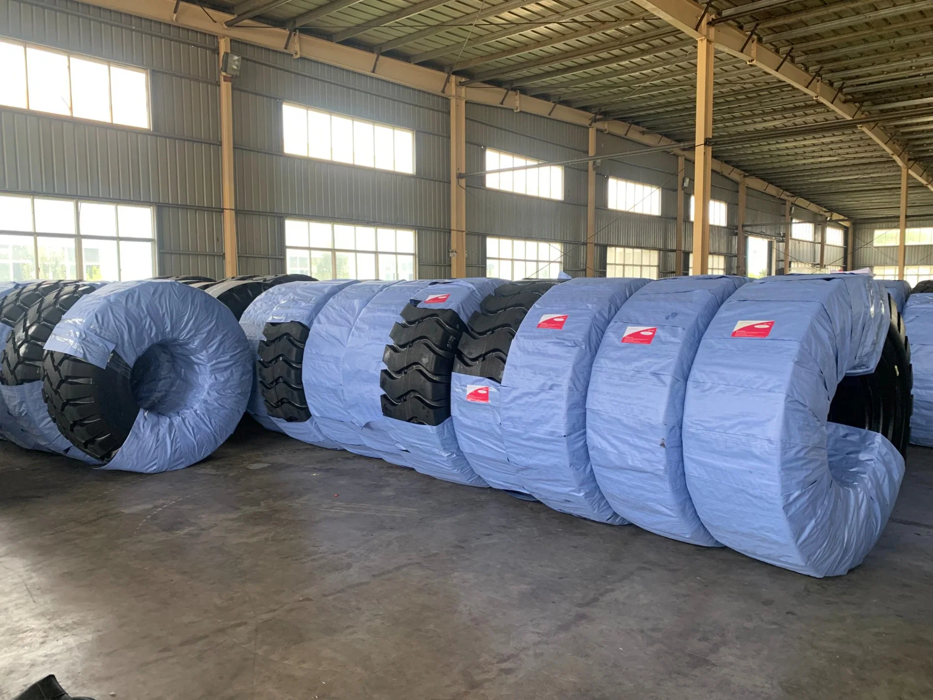 High quality/High cost performance  Low Prices Superhama Brand 13.00-24 14.00-24 Tt OTR Tyres/OTR Tires for Loader/Grader (L-2/G-2)