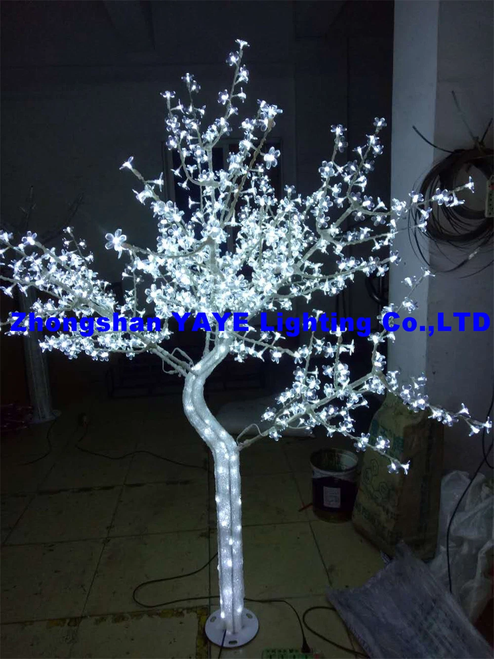 Yaye 18 Hot Vente de 2 ans de garantie de l'arbre à LED rouge Light/ RoHS conduit arbre de Noël/ Festival ARBORESCENCE LED