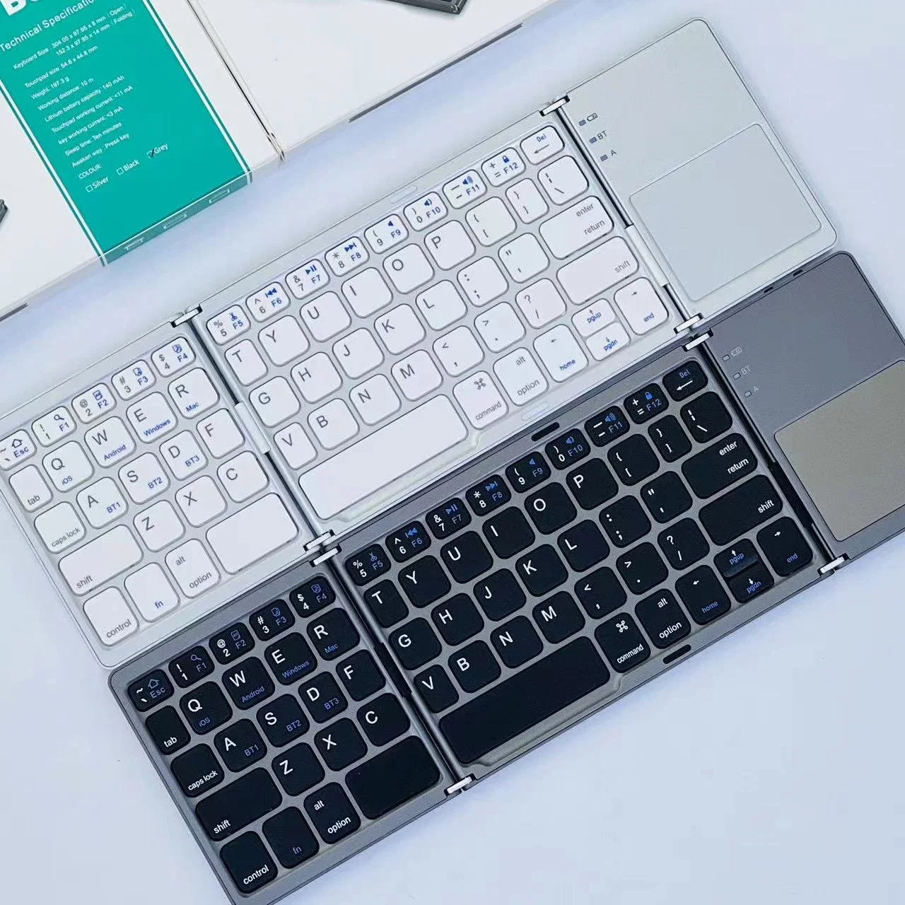 Diseño plegable en inglés Bt inalámbrico Bluetooth plegable teclado Qwerty y. Teclado inalámbrico con panel táctil 2023