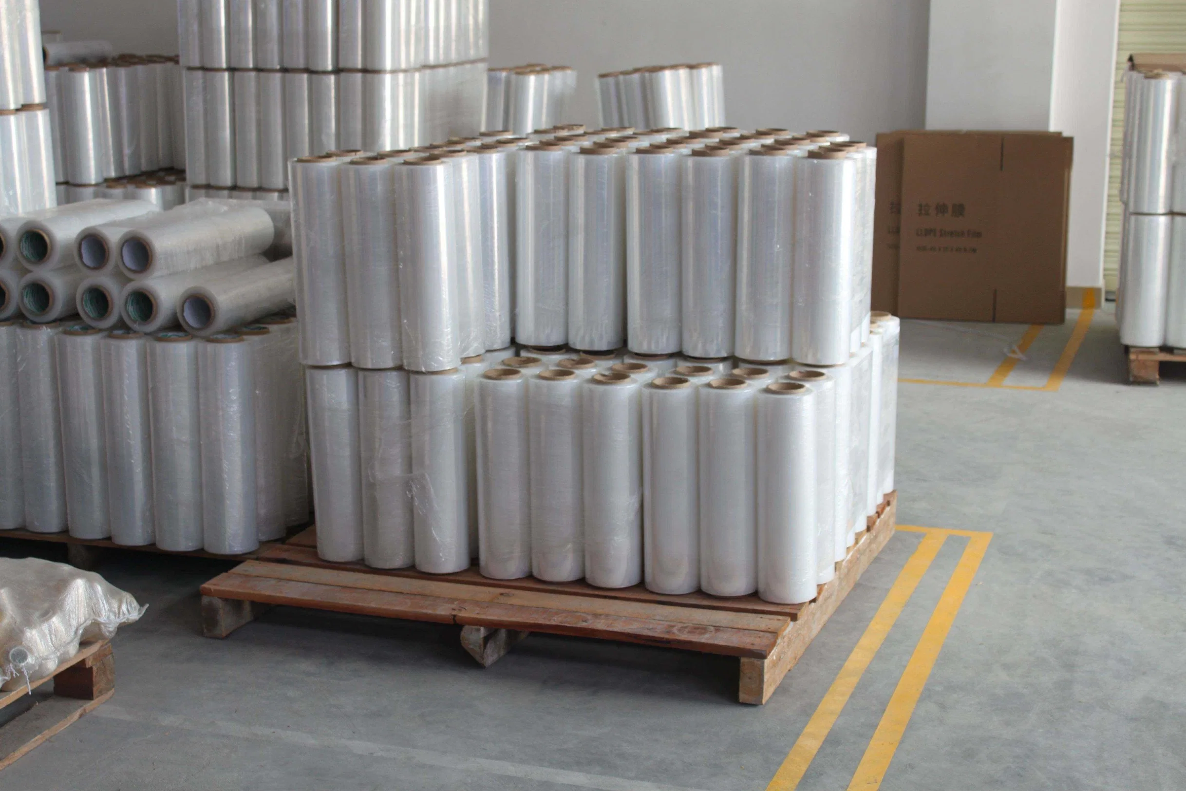 LLDPE Wrapping Pallet Transparent Stretch Hood Film Packaging Shrink Film Wrap Roll Hand Clear Stretch Film