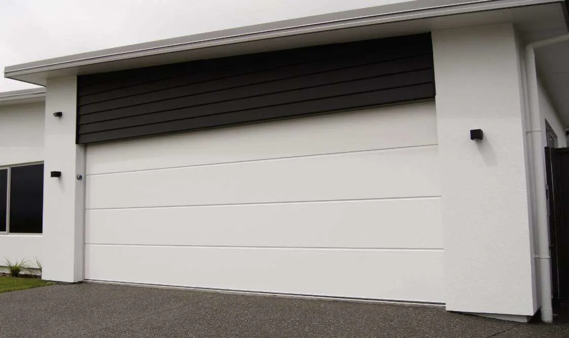 Steel Automatic Garage Door Steel Sectional Garage Door for Villa