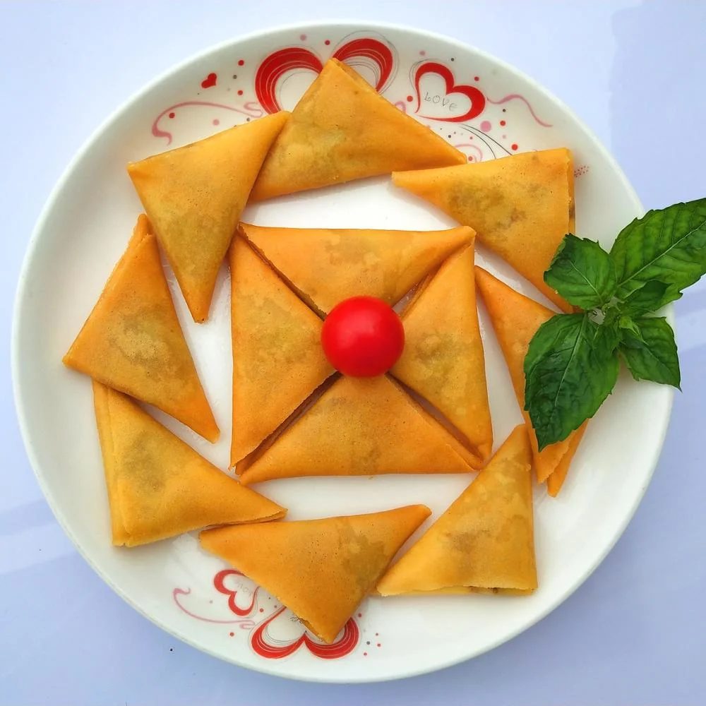 Gefrorene Frühlingsrollen Gemüse Samosa Chinesisches Essen