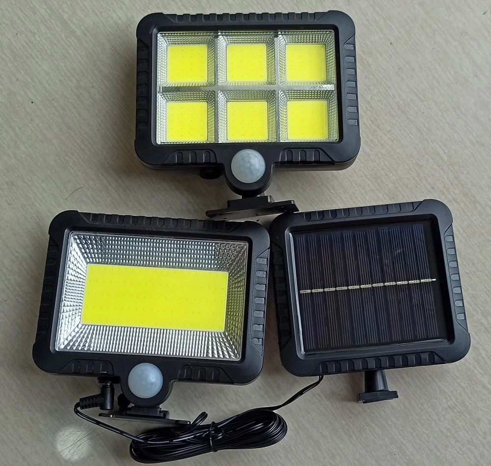 Yaye Hottest Sell 2022 Outdoor Waterproof IP65 Radar Sensor Solar 50W LED Wall Garden Spot Lighting with 3000PCS Stock