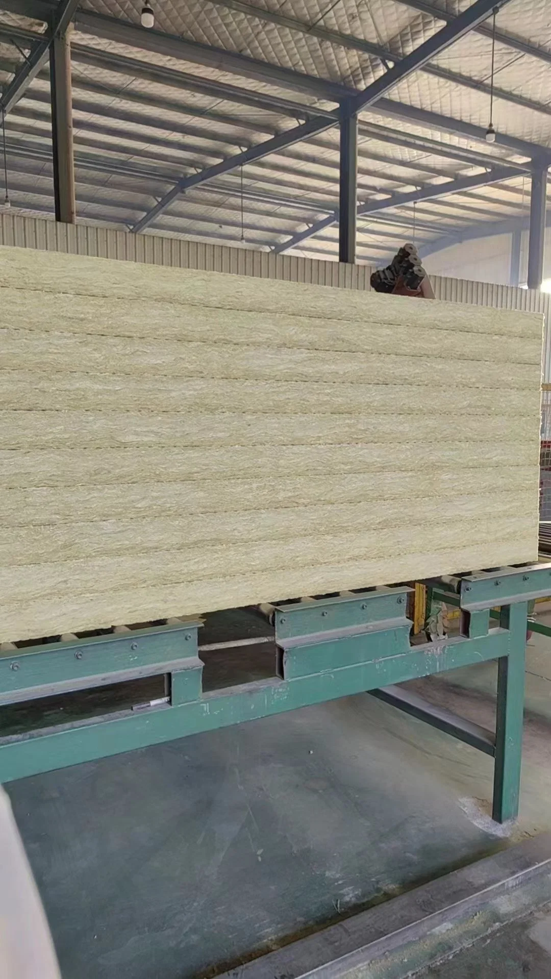 Rockwool Board for Sandwich Panel Metal Sandwich Exterior Wall Roof Steel Structure50mm-150mm Thickness