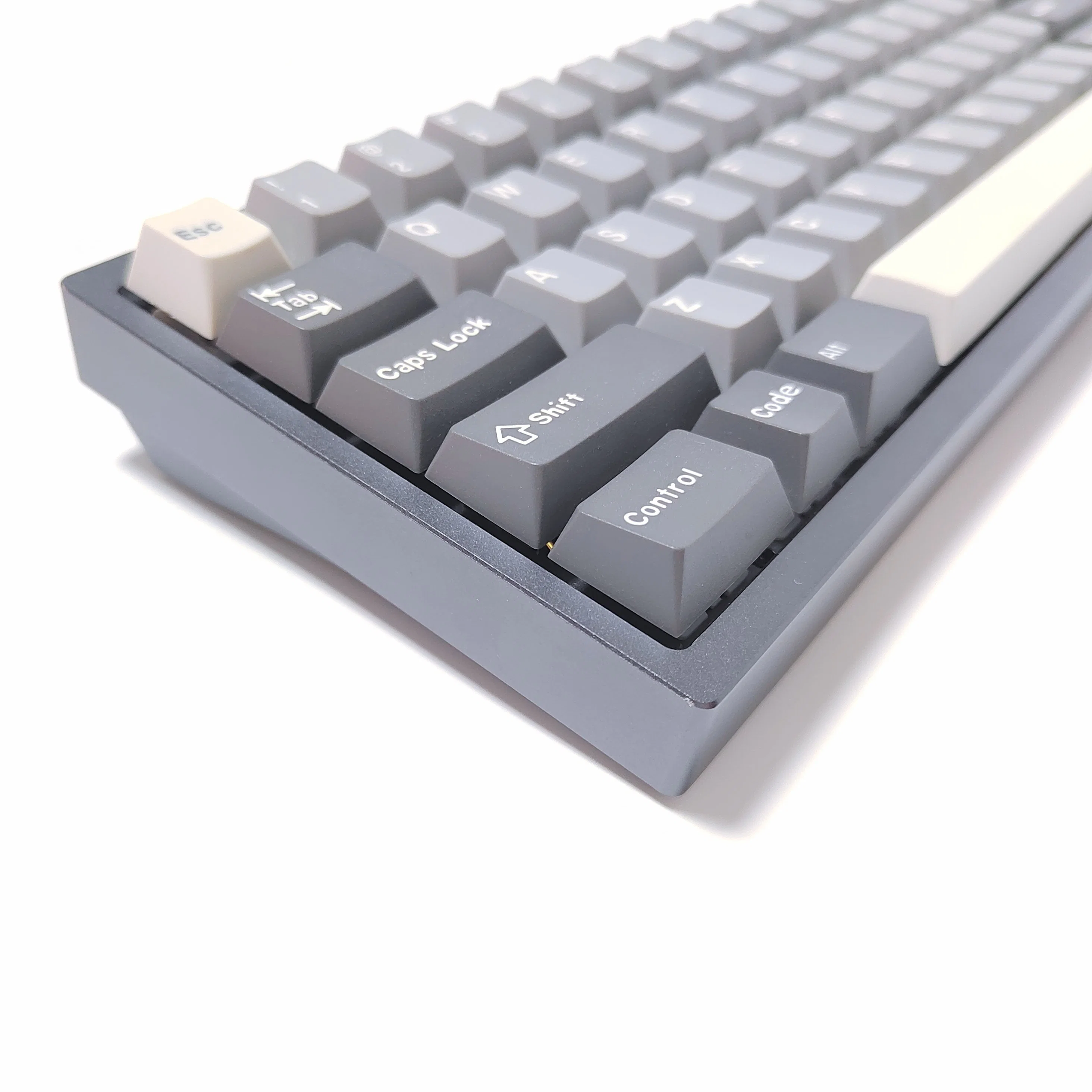 Custom Hot-Swappable Wireless Bluetooth RGB Backlight Metal Mechanical Keyboard