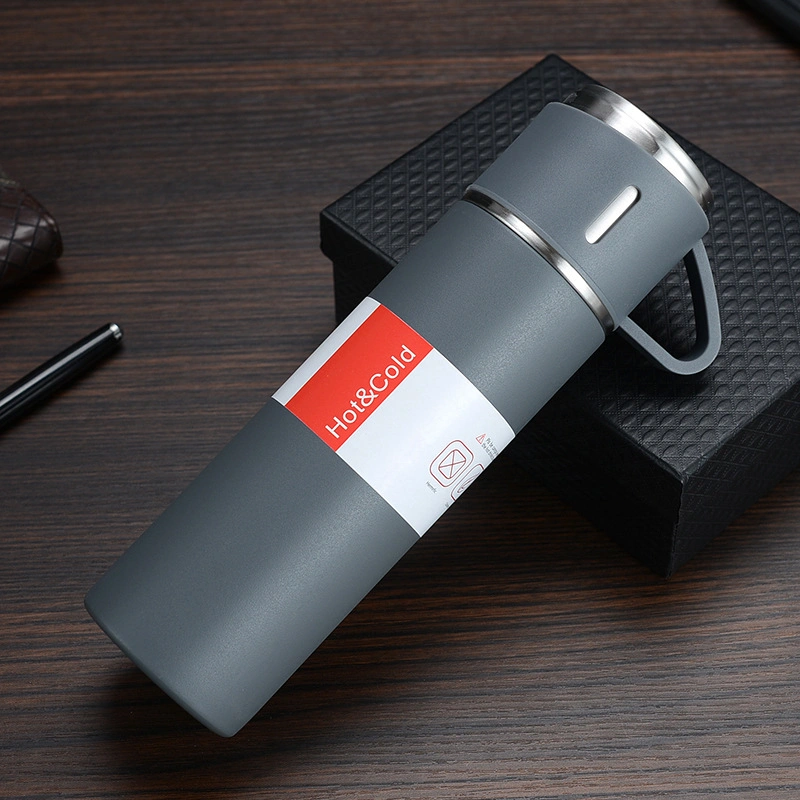 Christmas Hot 500ml Business Termos Custom Logo Insulated Travel Mug Water Bottle Vacuum Thermo Flask Gift Set Box with 2 Cups

Noël chaud 500ml Business Termos Logo personnalisé Tasse de voyage isolée Bouteille d'eau Thermos sous vide Coffret cadeau avec 2 tasses