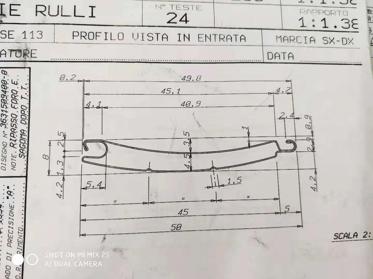 Fuera de la moderna instalación de persianas de rodillo de aluminio cubierta arrollable