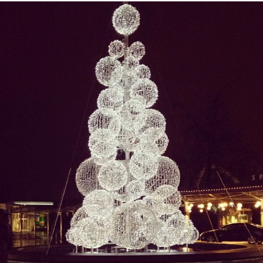 Árbol de Navidad LED blanco de acrílico con luz LED de luz de las bolas de decoración