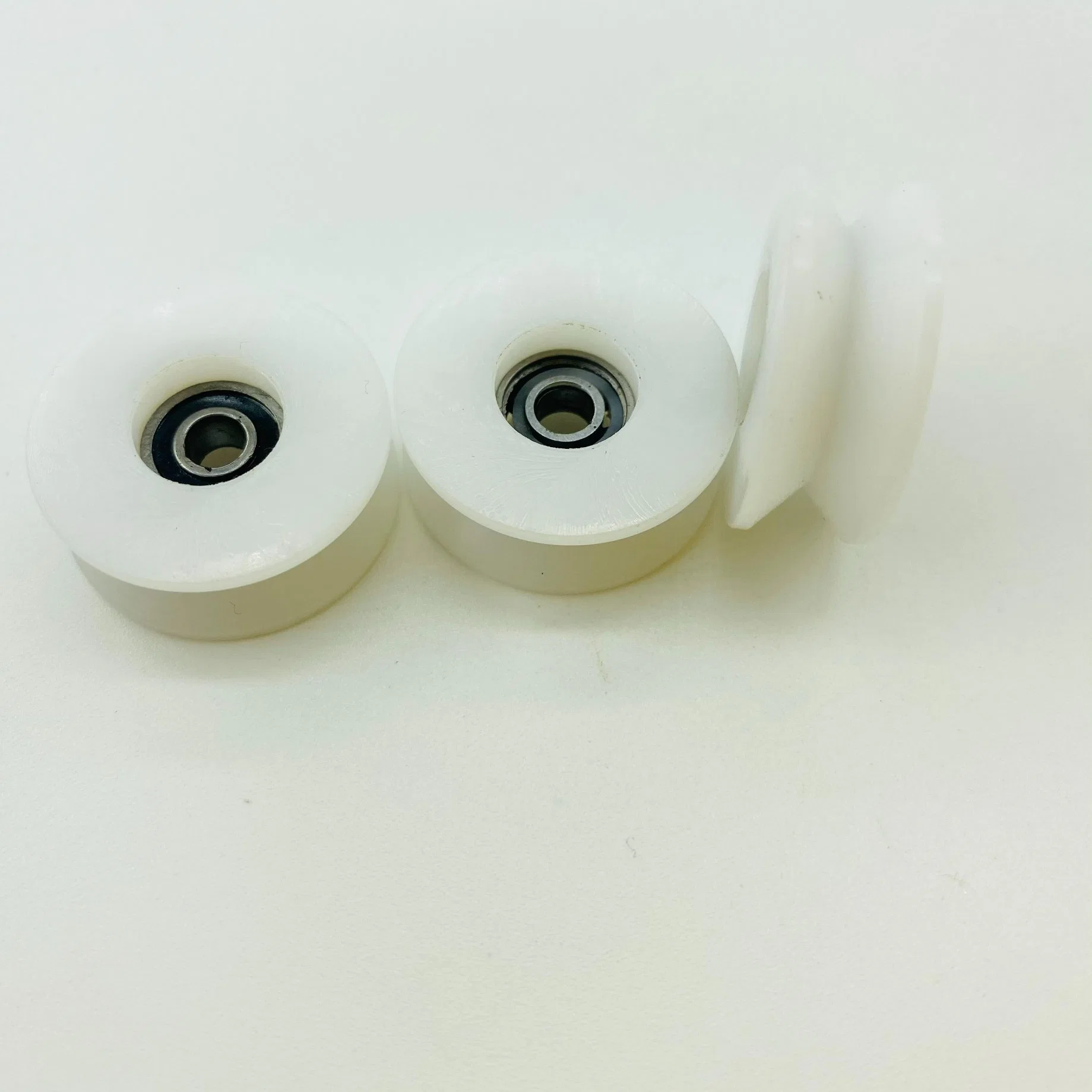 V-Type 4*25*9.8*18.5mm Pulley Equipment Accessories Roller Plastic Pulley Wheel with Bearing