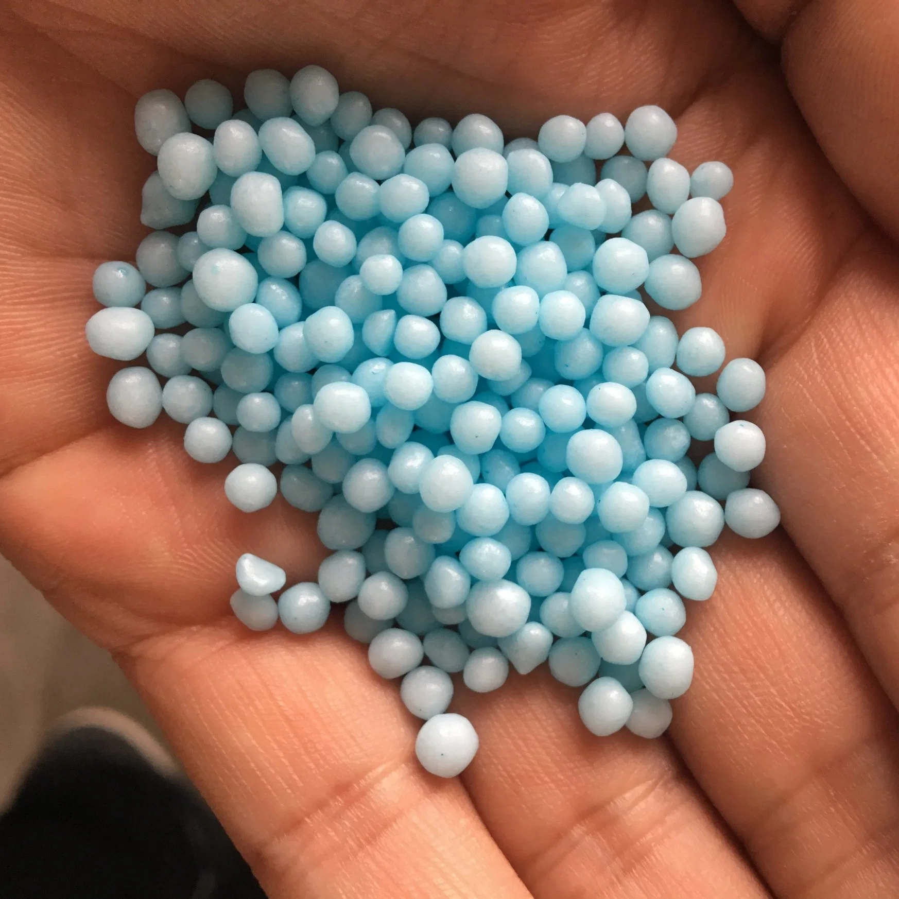 Specializing in The Production of Agricultural Nitrogen Fertilizer Urea Nitrogen Containing 45% Polyurethane Coated Urea