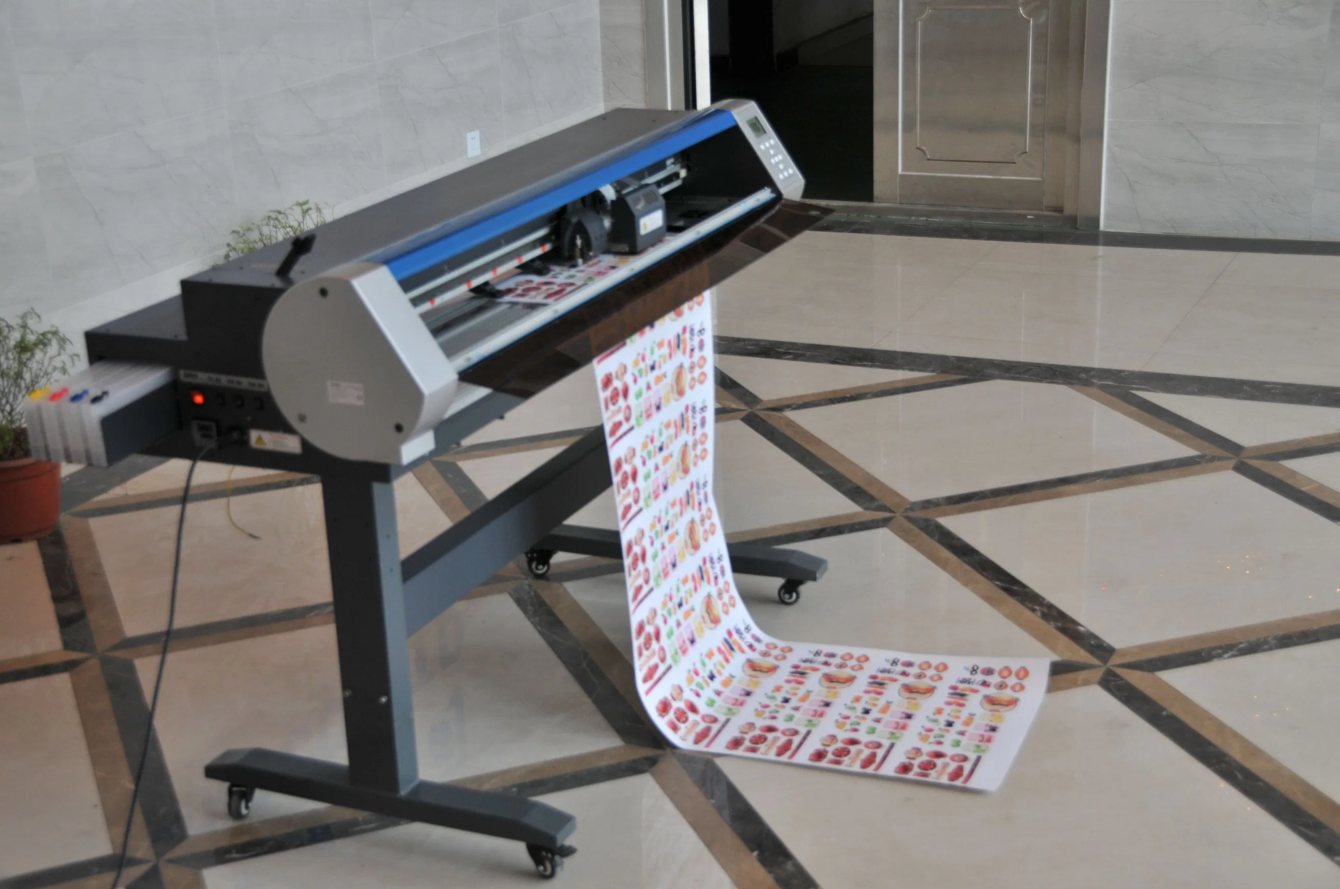 Tecjet Digital Cutter for Vinyl Label Stickers with Dx5 Printhead Ce Approved Cutting Plotter