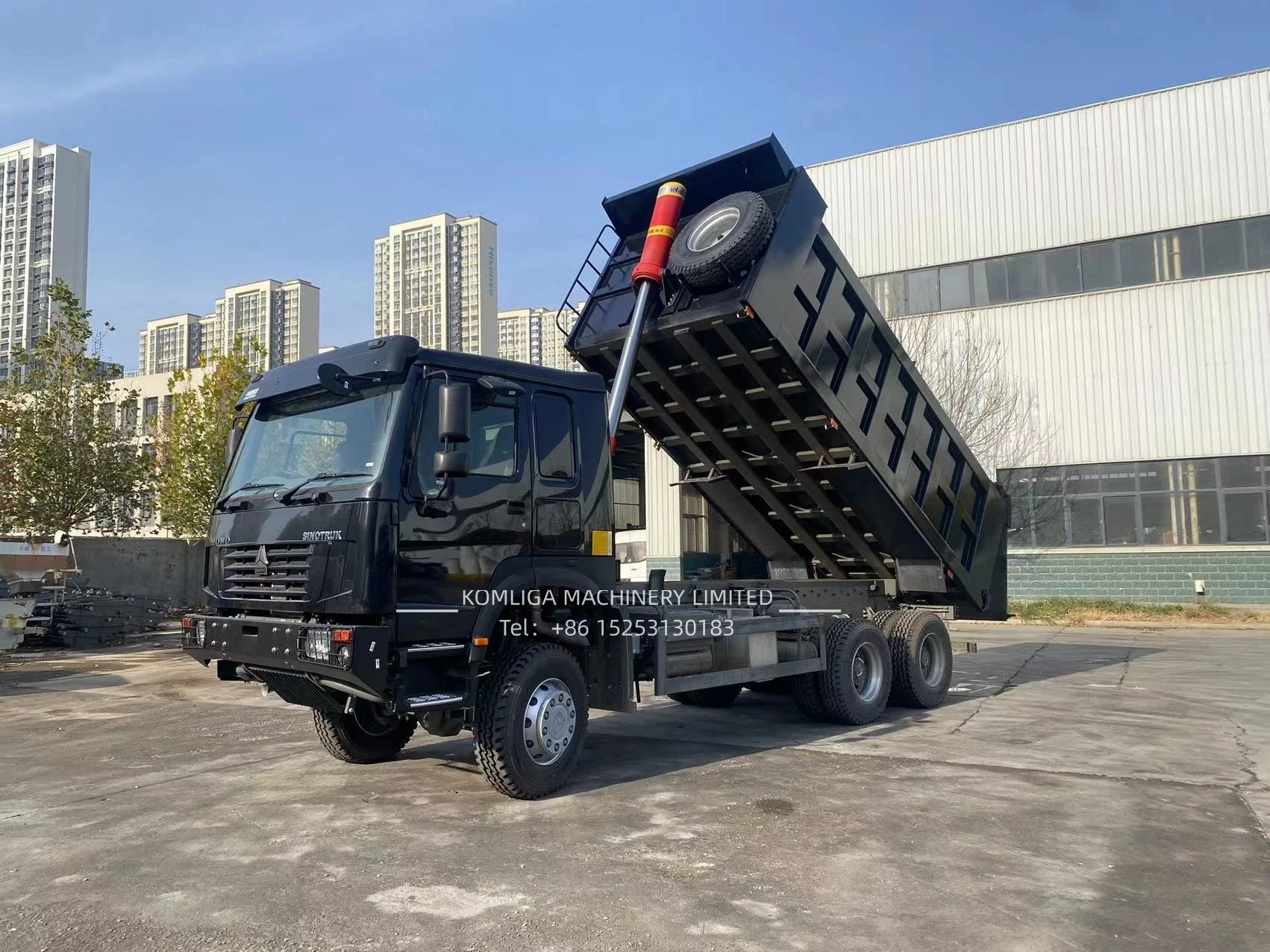 Camion-benne 6 X 6 de Sinotruk HOWO à traction intégrale Prix