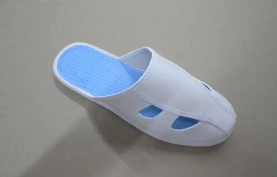 PVC Outsole Upper Four-Eye No Wrap Around The Heel ESD Slipper (SI402)