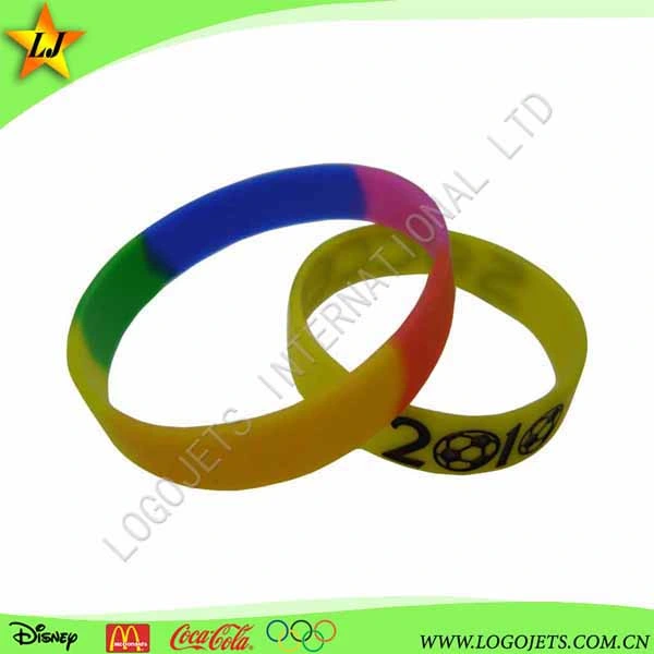 Customized Silicone Bracelet in Various Colors, Sizes, Logos