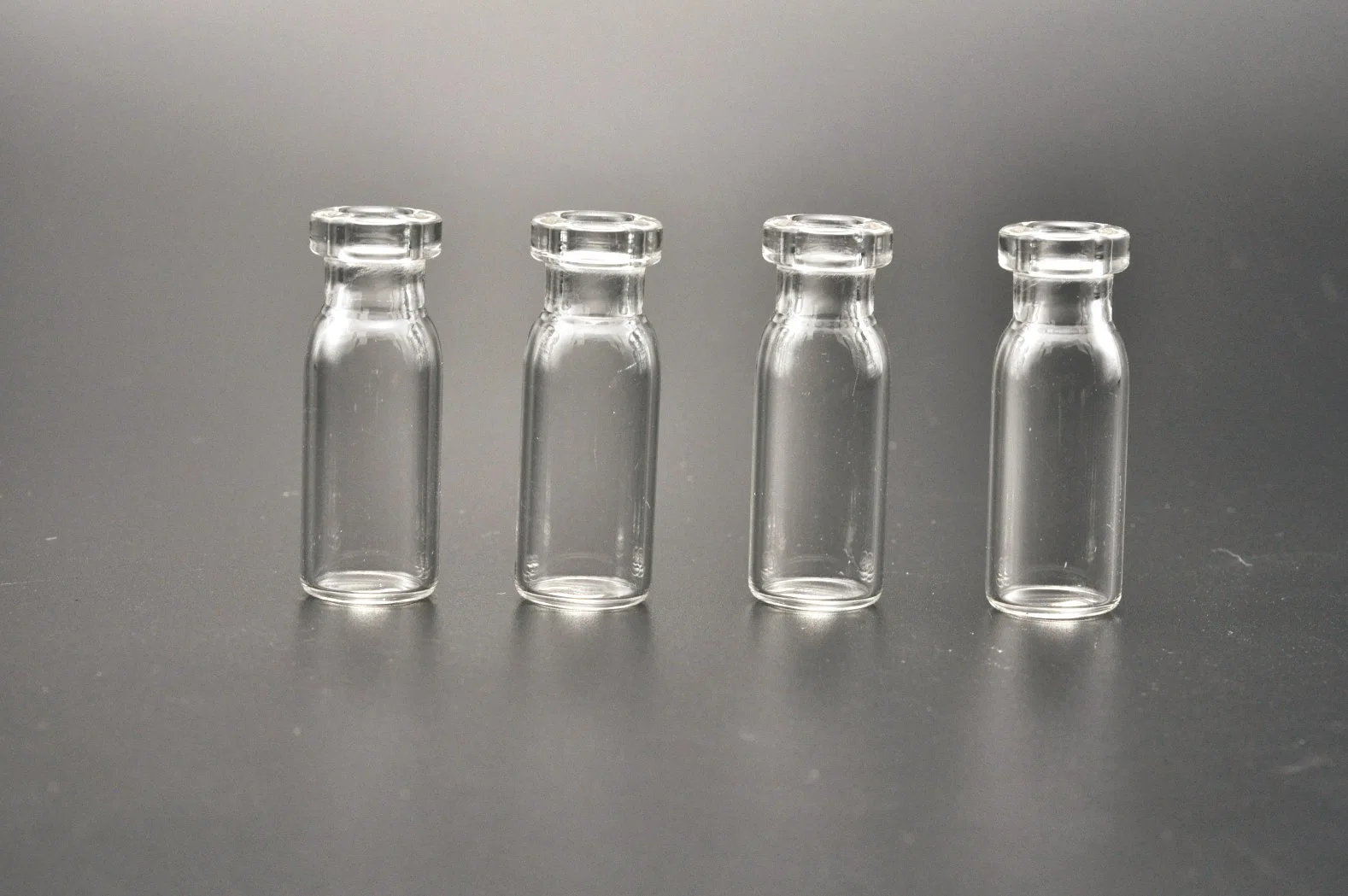 La chromatographie en verre de 1,5 ml Flacons pour échantillonneur automatique pour HPLC et GC