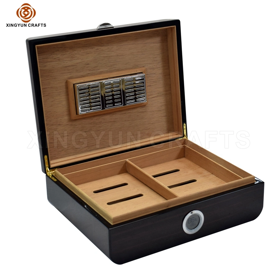 High Quality Wooden Cedar Wood Wine Cigar Box with Humidor Luuxry Wood Packaging Box