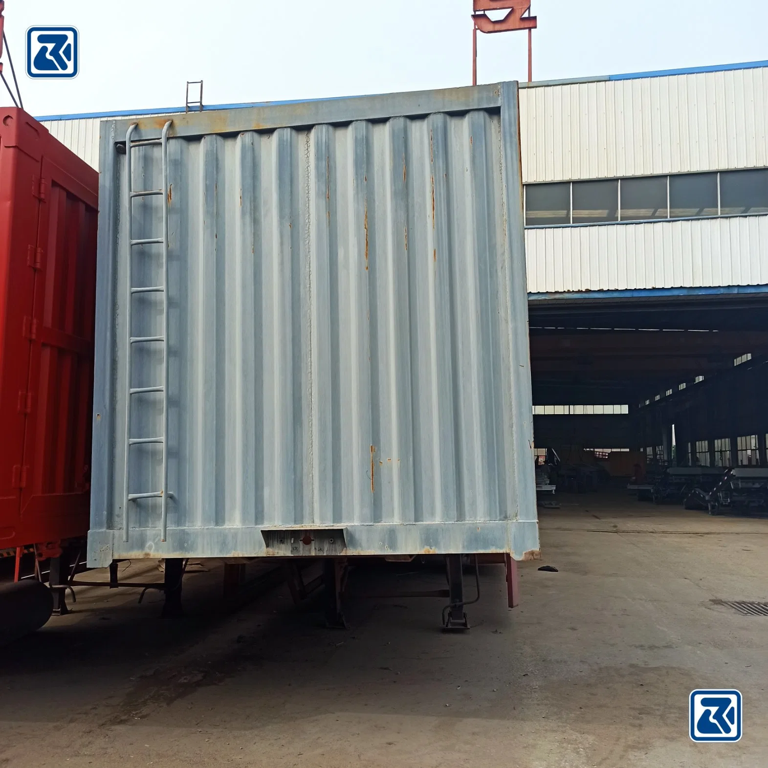 Heavy Load 3axles Van/Container Type Truck Semi Trailer with Factory Price