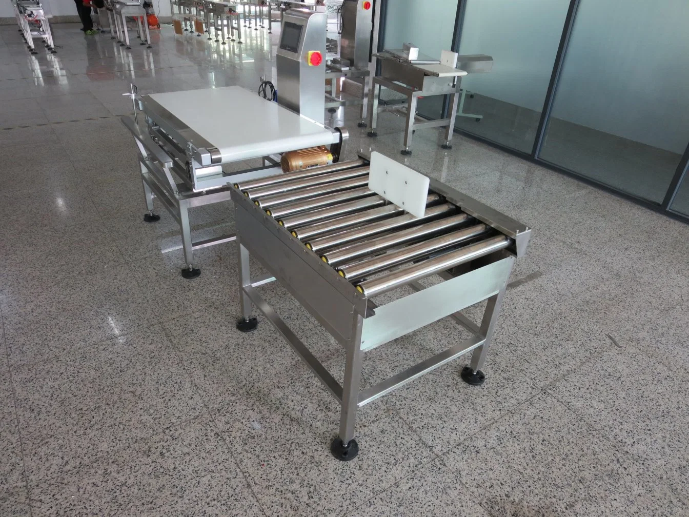 Escalas de transportador de pesaje de funcionamiento automático y el equipo Checkweigher