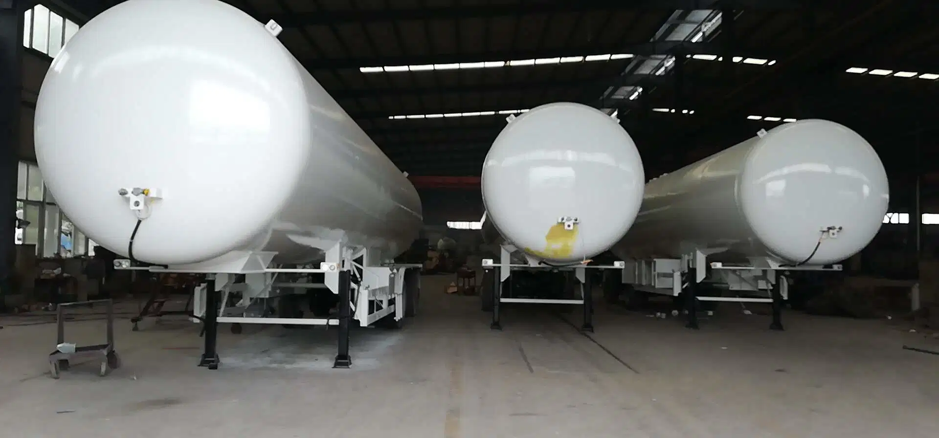 Heavy Duty 59.52cbm LPG Bullet Tank Trailer 30tons for Philippines Market