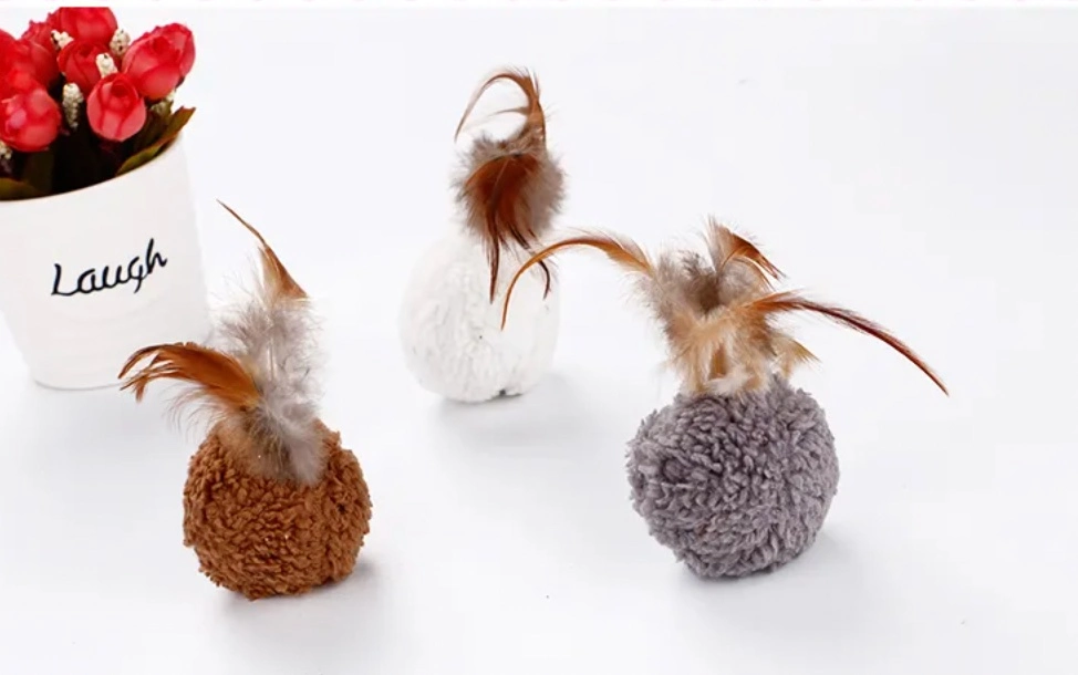 Handmade Cat Ball Feather Plush Pet Cat Toy