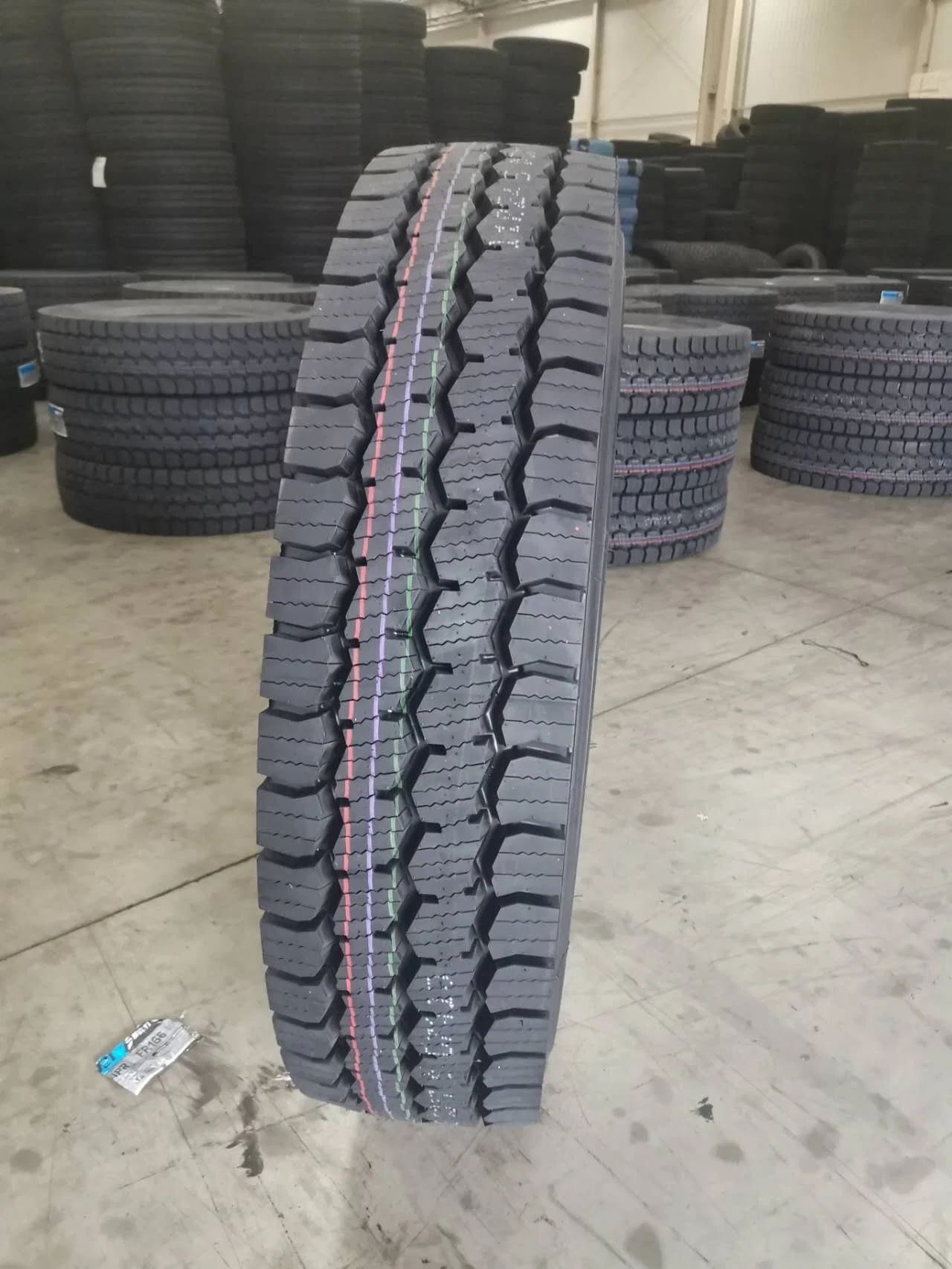 Truck and Bus Winter Tire 11r22.5 11r24.5 Snowflake All Season/Four Season Tire