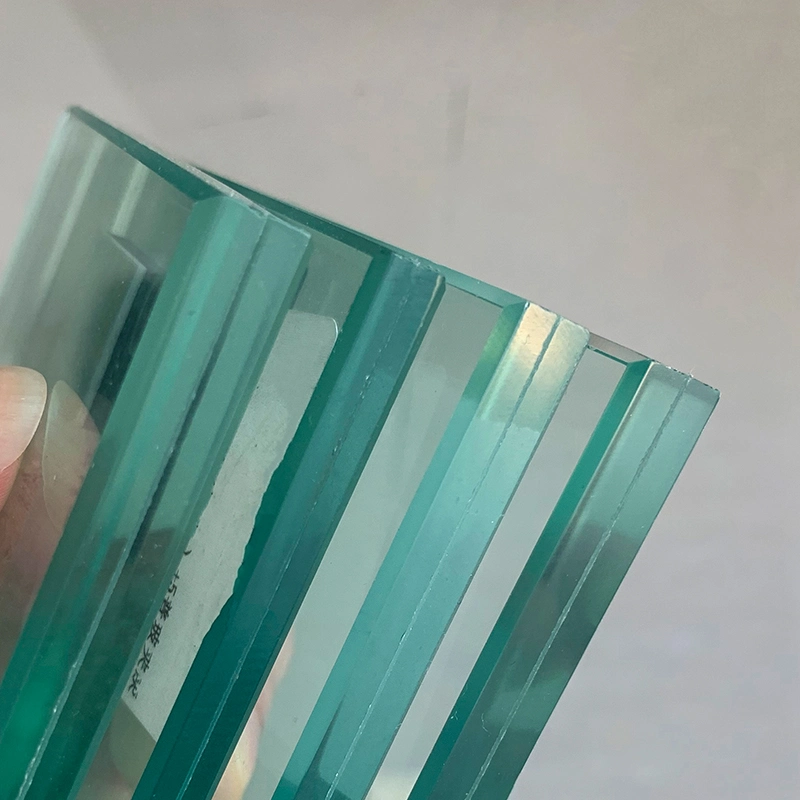 Verre de construction laminé de sécurité en verre trempé PVB de salle de bains de 6 mm, prix de gros par mètre carré.