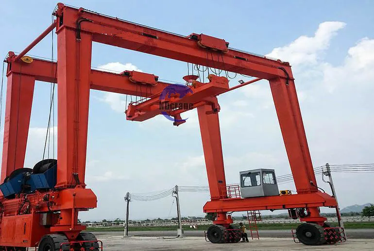 Montaje en carril viga doble grúa de pórtico de 50 Ton.