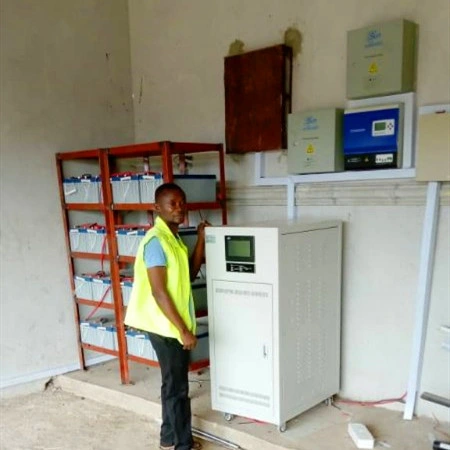 Installation facile système d'alimentation solaire hors réseau de 5 kw à longue durée de vie Pour une utilisation à domicile