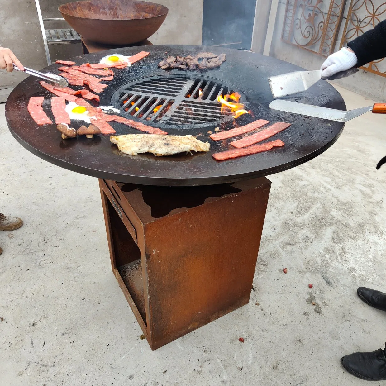 Outdoor Corten Metal Charcoal Grill