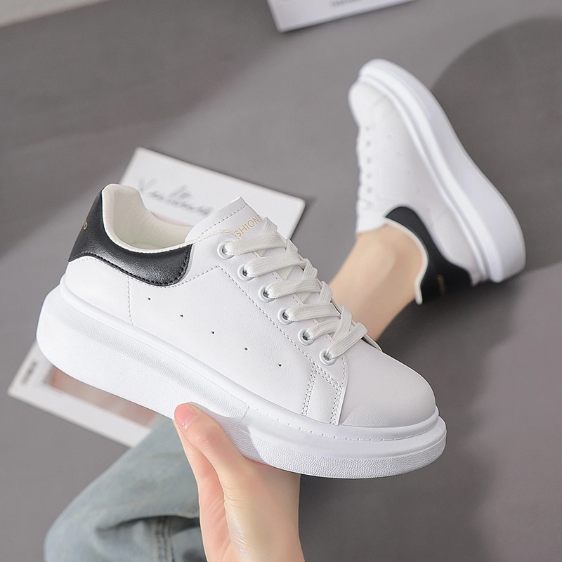 Women&prime; S Small White Shoes