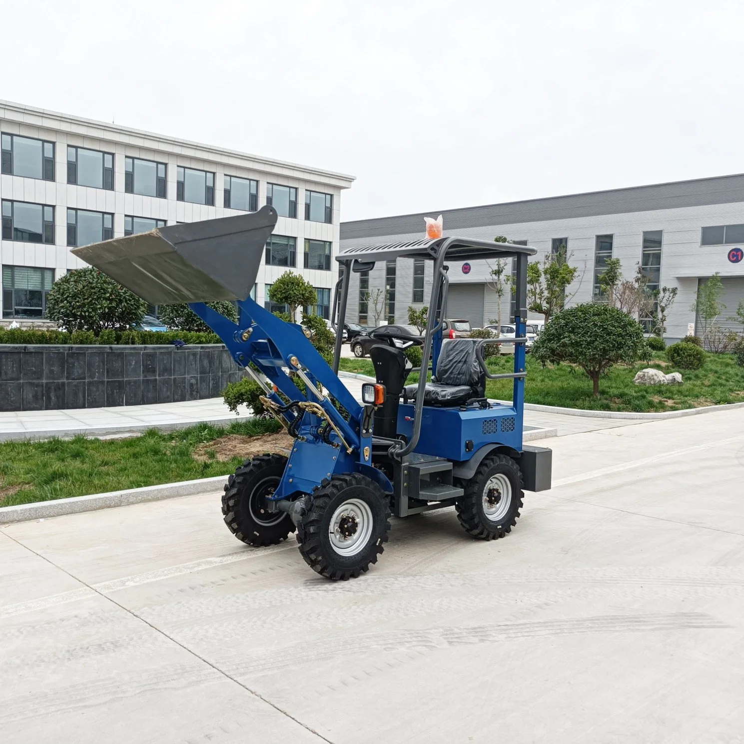 Loaders Used All Over The World Are Produced in China with Large Horsepower and Simple Operation