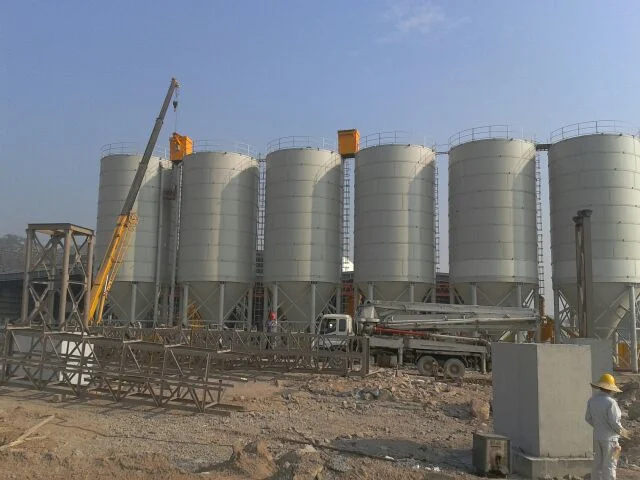 500t Silo de almacenamiento de cemento de acero atornillado silo para Arena