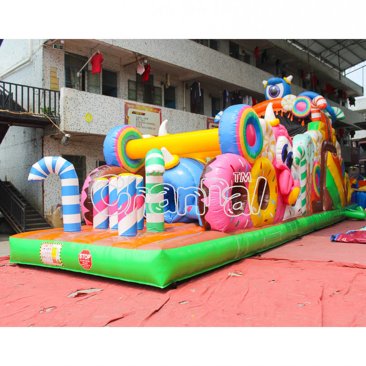 Wholesale/Supplier Cartoon Outdoor Candy Inflatable Toy Course Obstacle Commercial Games Playground