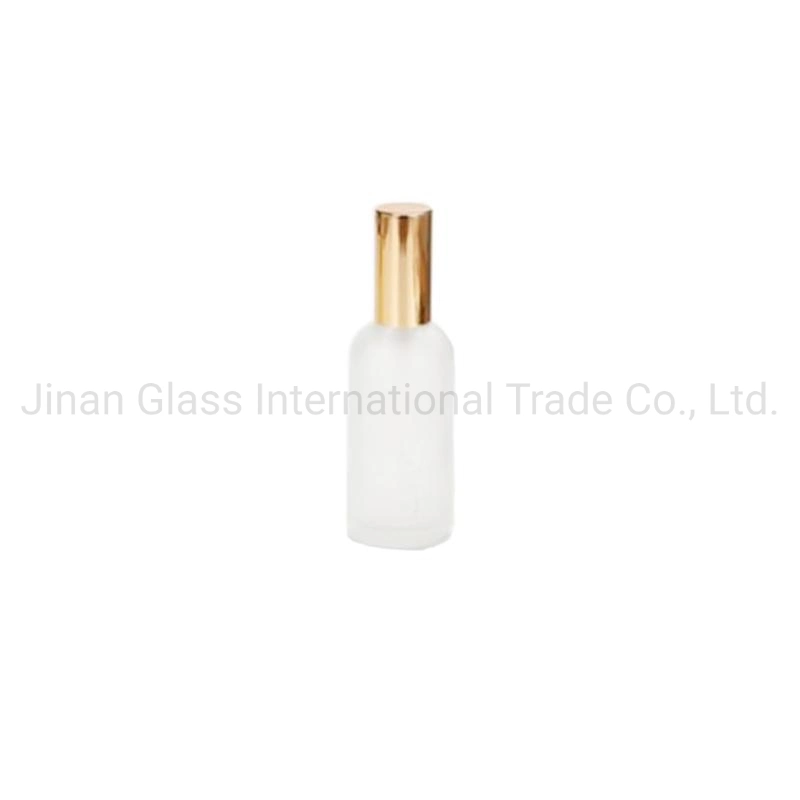 Frosted Glass Pressing Skin Care Products Into Empty Cosmetic Bottles Glass Pipe