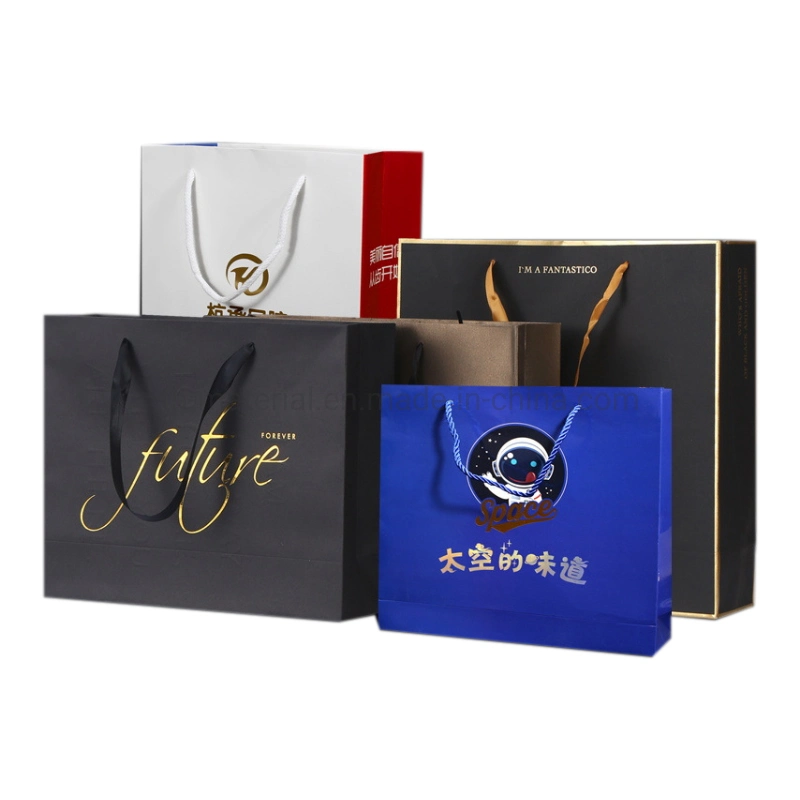 Luxury Black Shoes Clothes Packing Paper Bags Printed Custom Logo Clothing Shopping Gift Jewelry Packaging Paper Bag