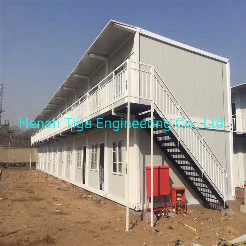 Modular Prefabricated Flatpack Storage Container Prefab House with Roller Shutter Door