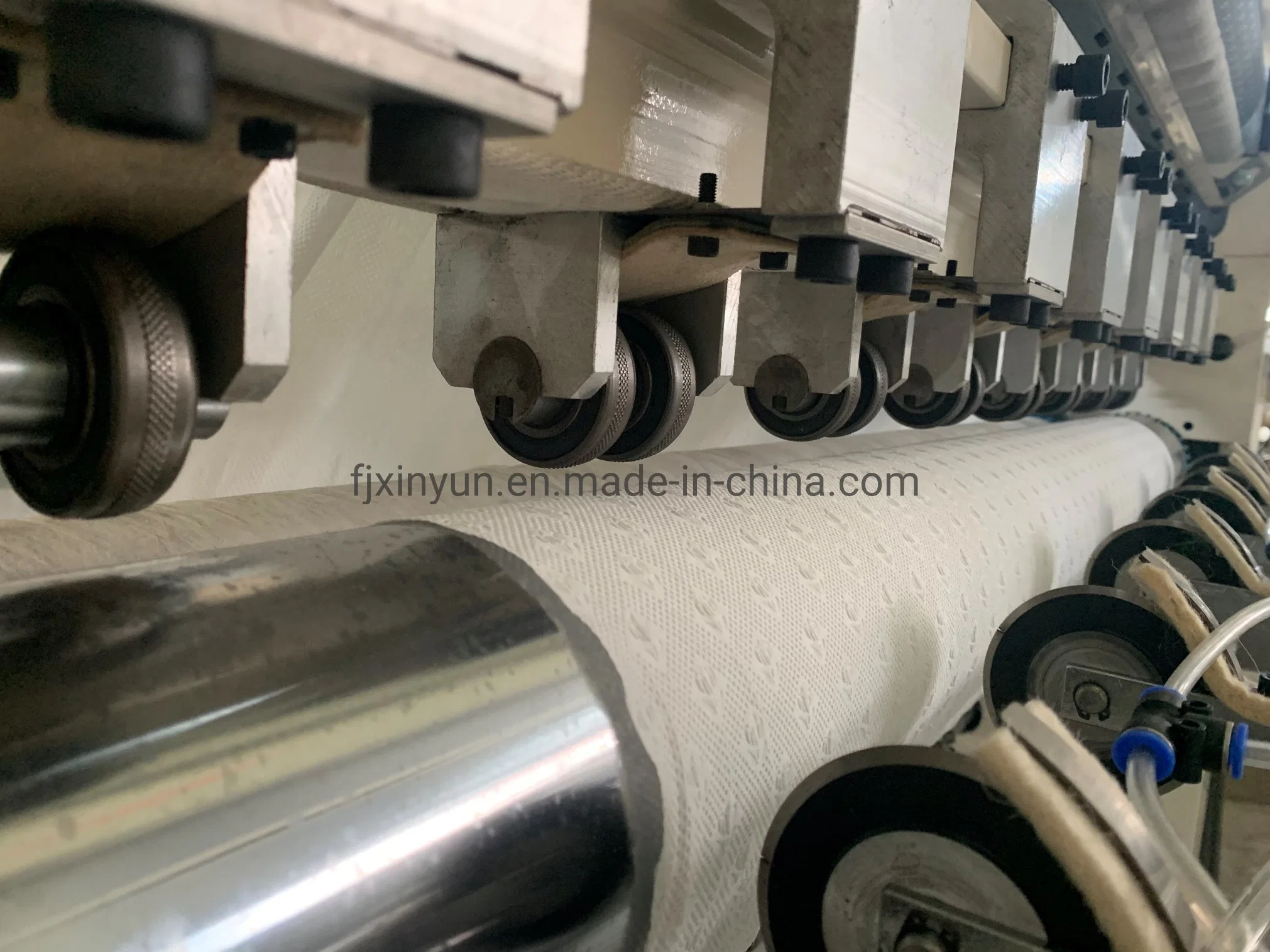 Automatic V Shape Face Tissue Facial Tissue Paper Making Machine