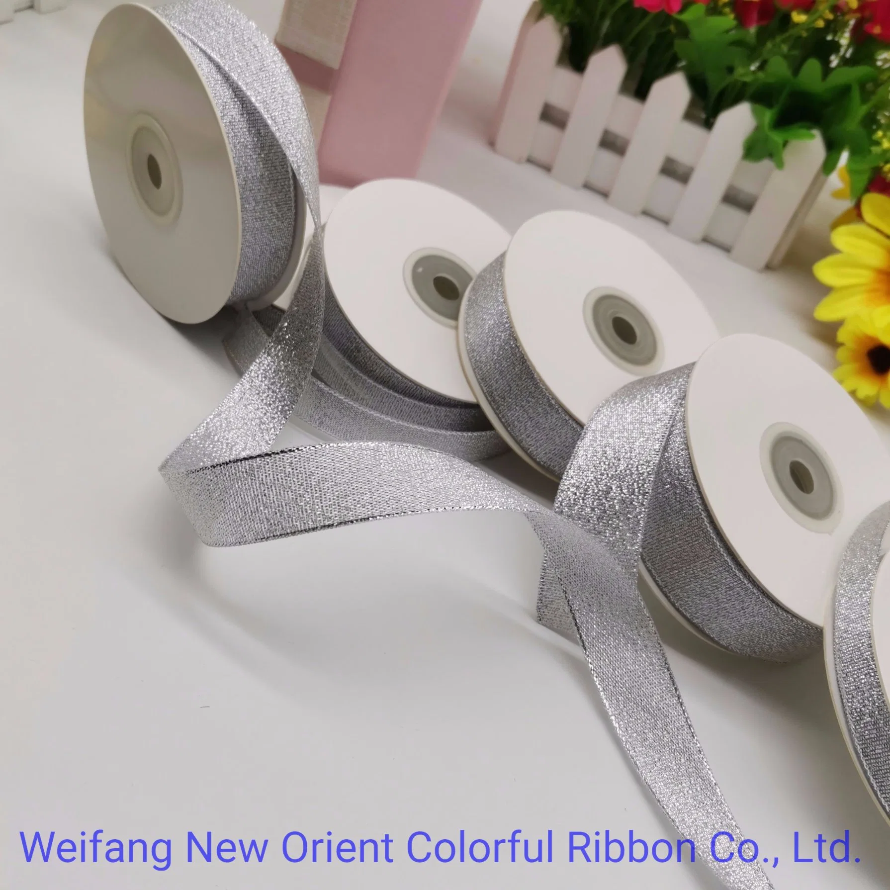 Roll Packing Metallic Ribbons with Large Stock and Short Delivery Time