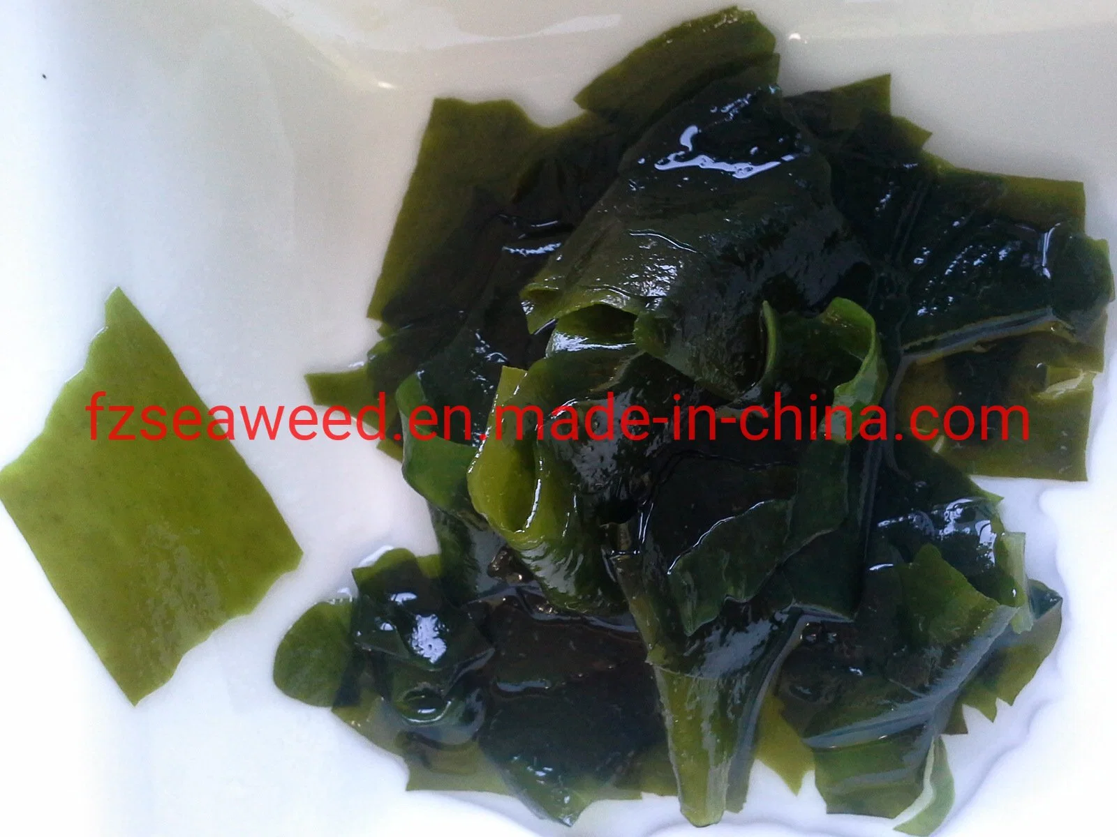 Factory Wholesale/Supplier Dried Seaweed Kelp Wakame Cut