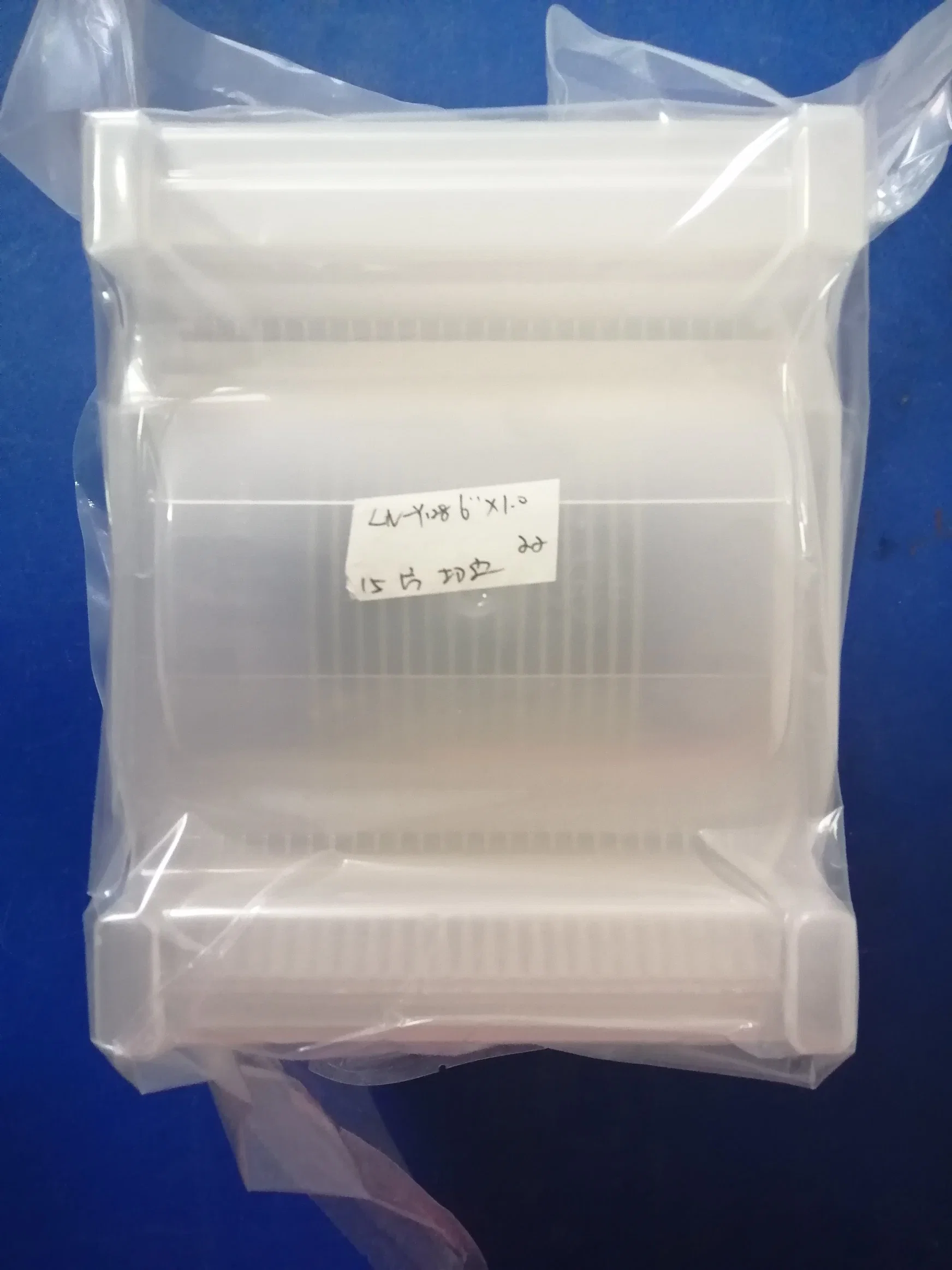 Optical Grade Lithium Tantalate (LiTaO3) Crystal Substrate Lt Wafer