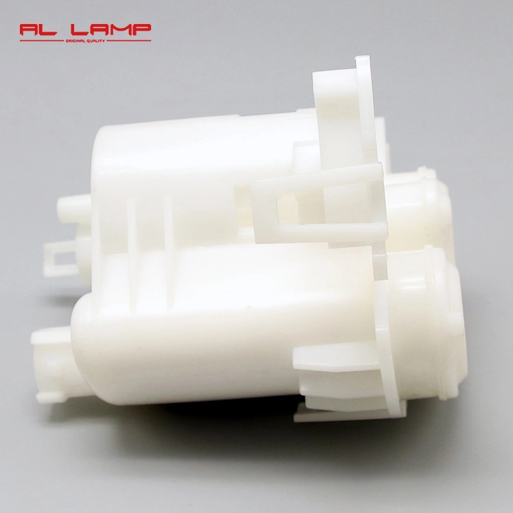 Auto Part Oil Filter Fuel Filter for Toyota 23300-31140