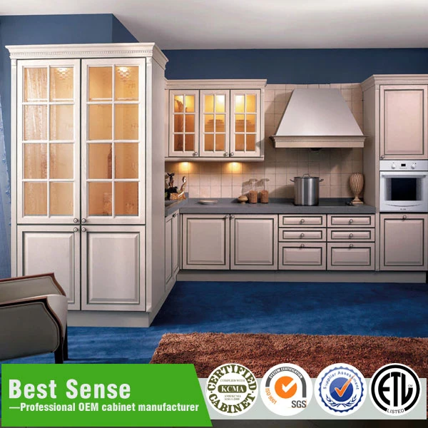 Honey Maple Horizontal Kitchen Cabinets