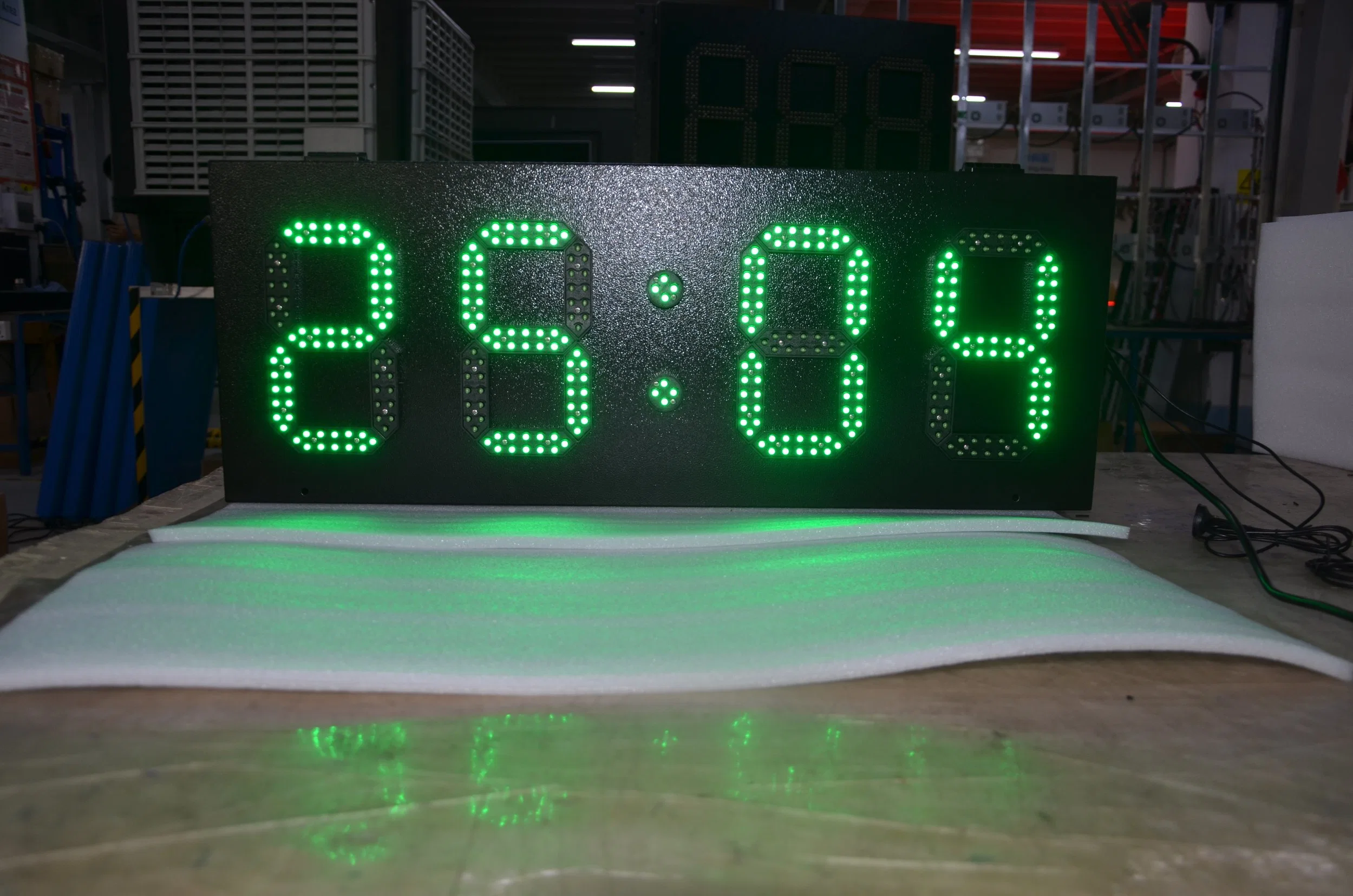 El verde 88:88 LED Reloj LED de señal GPS 8 pulgadas de signo único color dígitos LED indicador de tiempo al aire libre en el interior