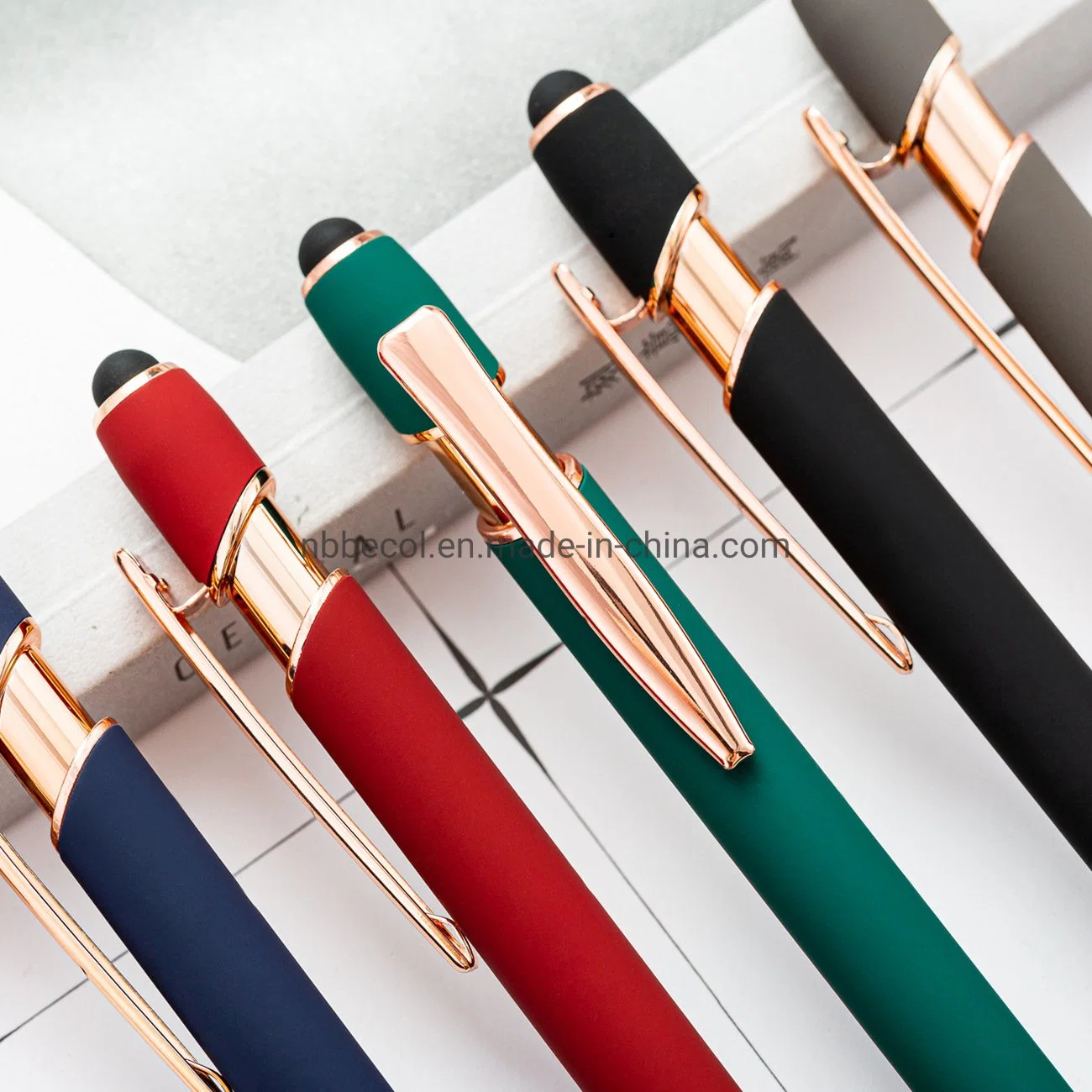 Customized Logo Soft Rubber Coated Stylus Ball Pen Metal Ballpoint Pen