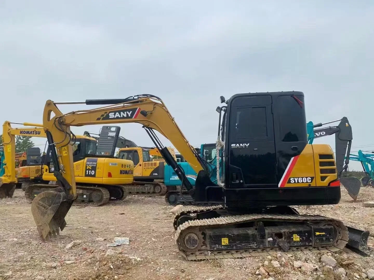 Used Sanyi Sy215c Excavator Excavadora Sanyi Sy215 Sy215-9 Sy225 Sy235 Sy205 Excavator Earthmoving Machinery Hot Sale in Stock