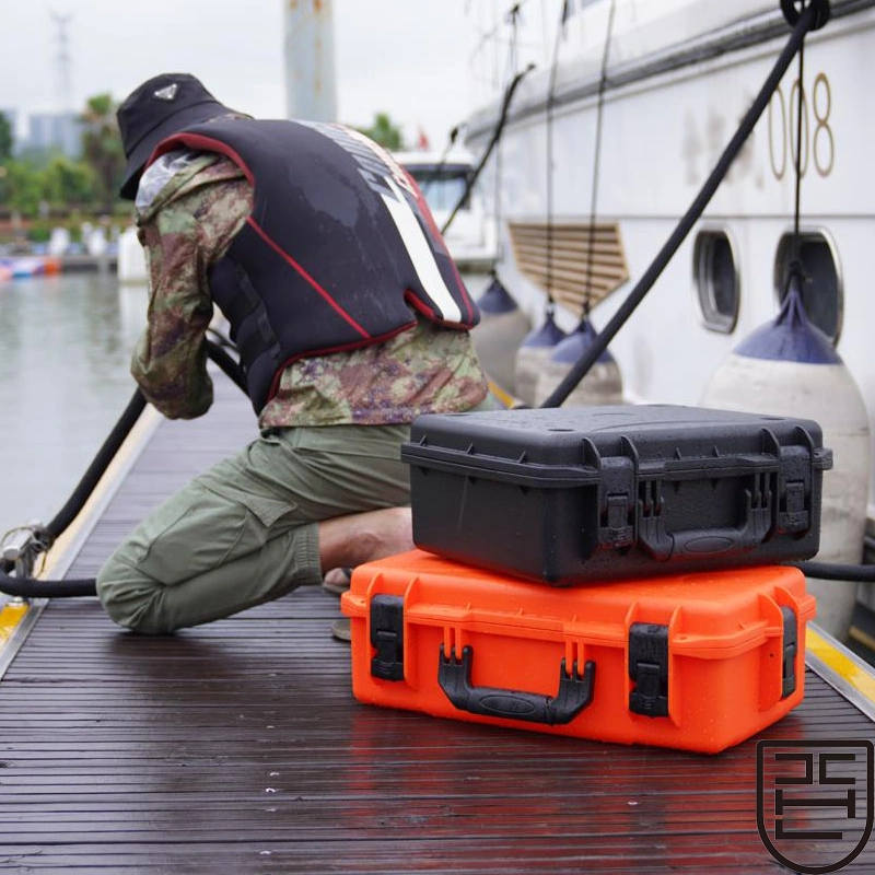 Housse de protection en plastique rigide étanche pour les sports d'extérieur en cas d'urgence Orange