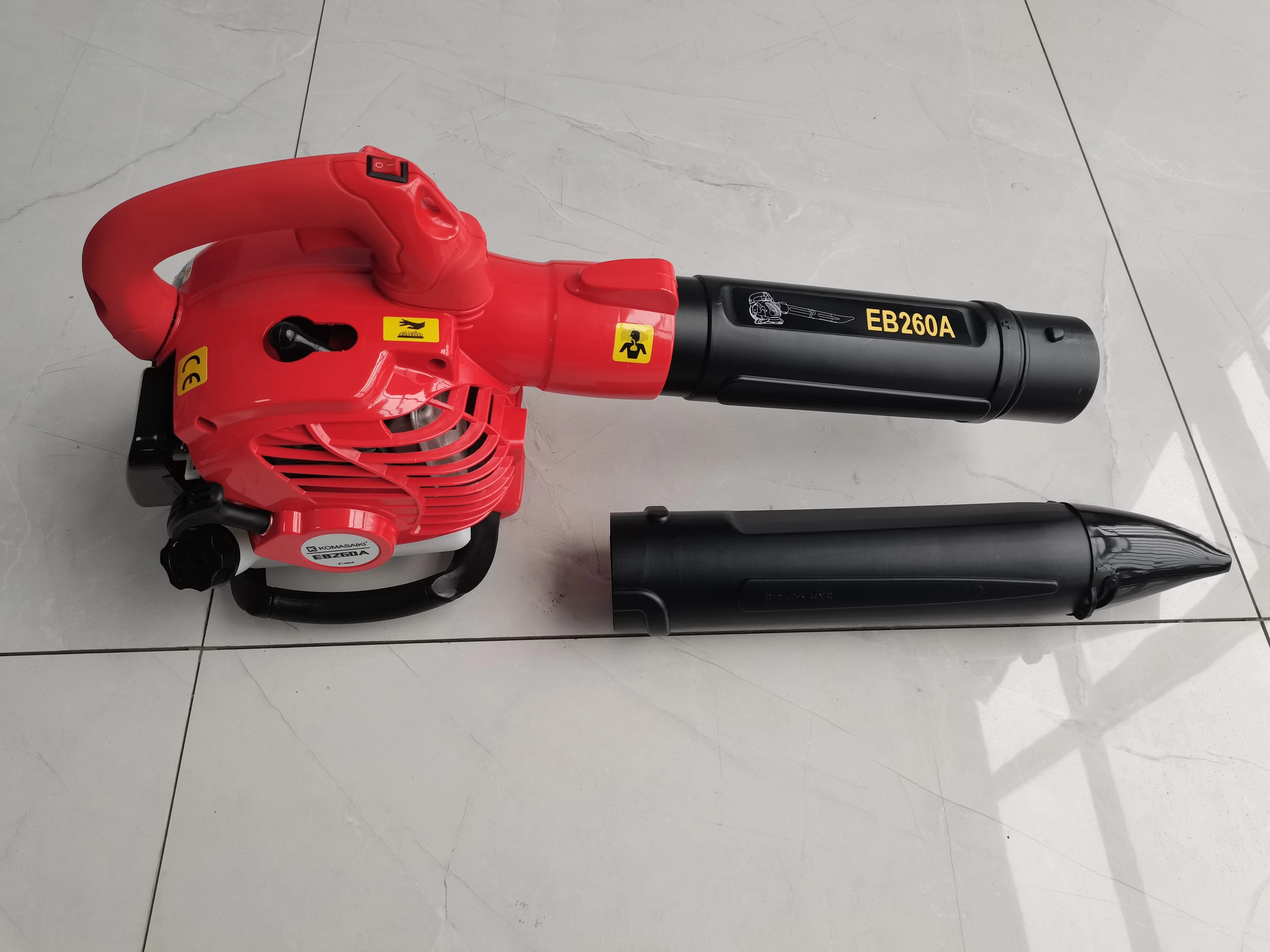 Garden Blower and Vacuum Eb260A for Fallen Leaves and Grass and Snow with 1e34f 0.75kw Engine