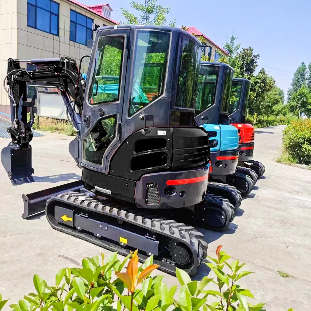 Petite pelle mécanique bon marché CE/EPA Chine en gros Utilisé Petit Excavateur 1 Tonne 2 Tonnes 1.8 Tonne 3 Tonnes 3.5 Tonnes Prix avec Godet à Pouce à Vendre